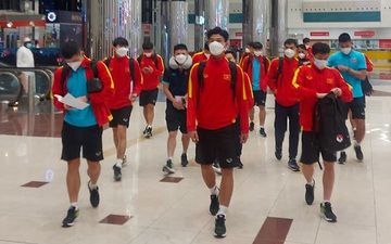 U23 Việt Nam hạ cánh tại Dubai, sẵn sàng đấu U23 Iraq và U23 Croatia