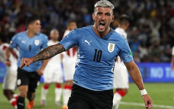 Nhọc nhằn đánh bại Peru, Uruguay giành vé sớm tới World Cup 2022