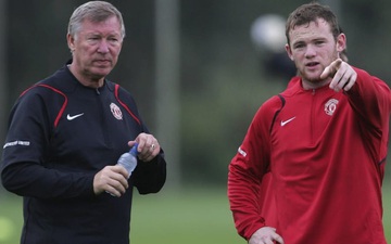 Rooney từng hỗn láo đuổi Sir Alex khi được mời sang MU