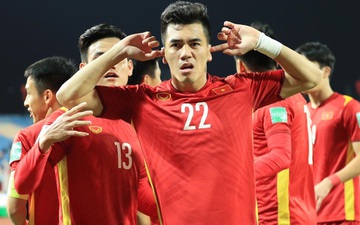 ĐT Việt Nam trụ lại top 100 FIFA theo cách "thần kỳ", hơn hẳn thành tích của Thái Lan 