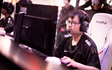 NHM Trung Quốc "toxic": Đòi sa thải SofM khi WBG để thua ván 2 trước LGD Gaming