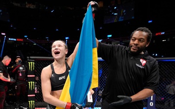 Nữ võ sĩ Ukraine giành chiến thắng ấn tượng tại UFC 272, bật khóc khi chia sẻ về quê nhà