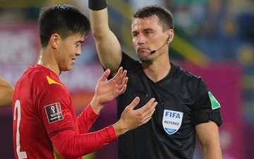 ĐT Việt Nam gặp lại trọng tài rút thẻ đỏ cho Duy Mạnh ở trận đấu với Nhật Bản 