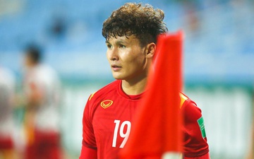 Quang Hải vẫn mặc số 19 ở đội bóng mới