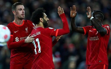 Liverpool chạm tay vào vé chung kết Champions League