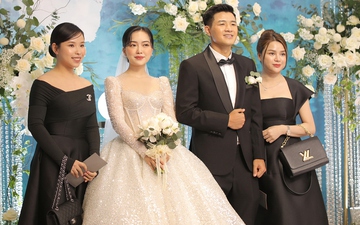 Điểm tên dàn khách mời nổi tiếng dự đám cưới Đức Chinh: Vợ Công Phượng cũng góp mặt