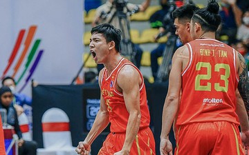 Thắng kịch tính Thái Lan, đội tuyển bóng rổ Việt Nam nắm lợi thế ở SEA Games 31