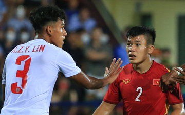 Văn Xuân nổi cáu, cầu thủ U23 Myanmar chủ động xin lỗi làm hoà