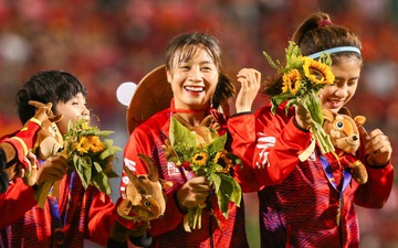 Ngắm nhan sắc xinh đẹp của dàn nữ tuyển thủ Việt Nam vô địch SEA Games 31