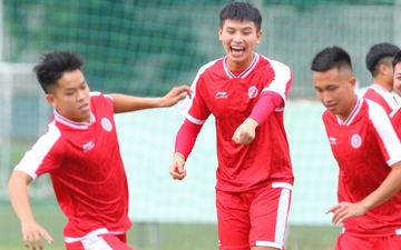 HLV CLB Viettel hứa trao cơ hội cho Nhâm Mạnh Dũng, Nguyễn Thanh Bình ở AFC Cup 2022