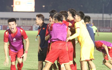 HLV Đinh Thế Nam tiết lộ kế hoạch của U19 Việt Nam sau khi giành vé vào bán kết U19 Đông Nam Á