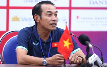 HLV U19 Việt Nam lo lắng cho hàng thủ 
