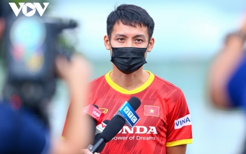 Đỗ Hùng Dũng nói điều bất ngờ về những cầu thủ lần đầu góp mặt ở ĐT Việt Nam