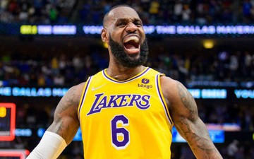 Tương lai bất định của LeBron James với Los Angeles Lakers xung quanh loạt tin đồn chuyển nhượng