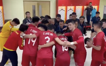 HLV Park Hang-seo lên dây cót tinh thần cho các cầu thủ trước giờ đấu Thái Lan: Hãy gầm lên hỡi các chiến binh