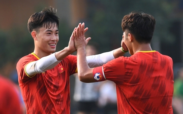 Sao trẻ Hà Nội FC khiến siêu nhân Gia Huy lu mờ, U20 Việt Nam hòa đội Hạng Nhất