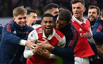 Kết quả Ngoại Hạng Anh: Arsenal ngược dòng ngoạn mục đánh bại Bournemouth