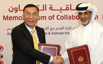 LĐBĐ Việt Nam và LĐBĐ Qatar chính thức ký ghi nhớ hợp tác phát triển bóng đá