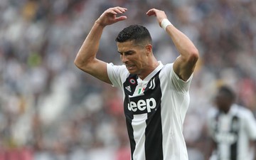 Lộ lý do Ronaldo rời Real Madrid: Tất cả cũng chỉ vì tiền trốn thuế