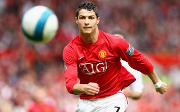 Real đã từ chối thẳng thừng lời đề nghị của MU cho Ronaldo