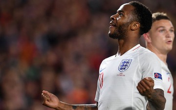 Raheem Sterling nổ súng sau hơn 1.000 ngày "tịt ngòi", ĐT Anh xuất sắc hạ gục Tây Ban Nha 3-2