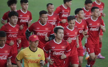 Việt Nam vs Malaysia: Từ duyên nợ và màn quyết đấu giữa "tài và sắc"
