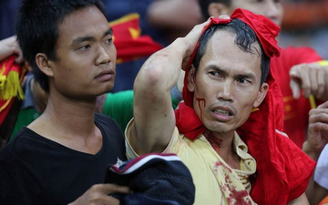 Nhìn lại buổi tối kinh hoàng của CĐV Việt Nam trên đất Malaysia tại AFF Cup 2014 