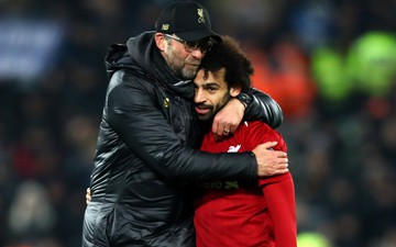 Salah tung cú lừa "xâu kim" đưa Liverpool lách qua khe cửa hẹp, vào vòng knock-out Champions League
