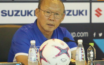 Thắng Philippines, HLV Park Hang-seo chê cả hàng công lẫn hàng thủ của tuyển Việt Nam