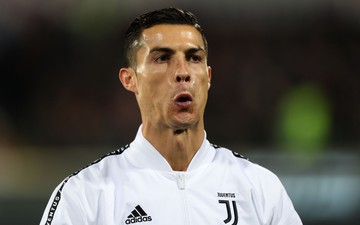 Những thống kê "khủng" nhất loạt trận cuối tuần: Ngả mũ trước Cristiano Ronaldo