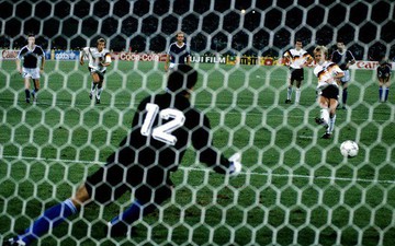 Có một người hùng khác của Argentina ở World Cup 1990