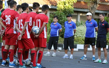 U19 Việt Nam đã đặt được vé máy bay, sẽ về nước trong ngày mai