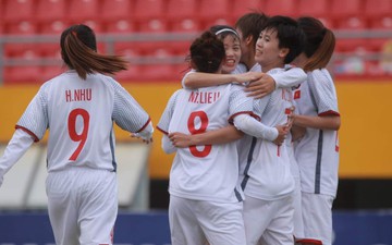 Đánh bại Myanmar lần thứ 2, tuyển nữ Việt Nam giành hạng ba AFF Cup