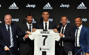 Tiết lộ lý do cực sốc khiến Juventus quyết định mua bằng được Ronaldo