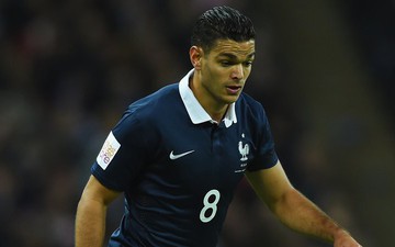 Cựu tuyển thủ Pháp lo ngại lối đá xấu xí, yếm thế của "Les Bleus" được nhân rộng