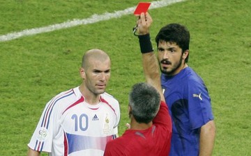 Trọng tài chung kết World Cup 2006 tiết lộ bất ngờ về chiếc thẻ đỏ của Zidane