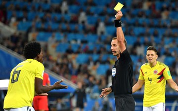 Những tình huống chơi xấu của cầu thủ Colombia với tuyển Anh