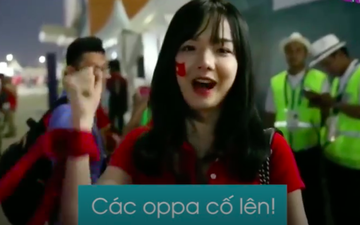 Fan nữ Việt Nam xinh như mộng đối đáp tiếng Anh trôi chảy với phóng viên Hàn Quốc