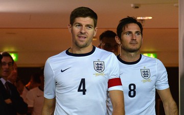 CĐV tranh cãi vì chỉ số của huyền thoại Gerrard và Lampard trong FIFA 19