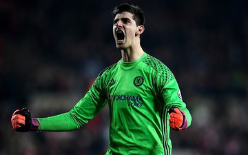 Tạm biệt Courtois, "cục nợ" rắc rối của Chelsea