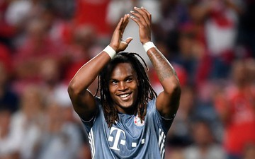 Hành động đẹp của "tài năng bị hắt hủi" Renato Sanches khiến cả sân vỗ tay tán thưởng