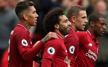 Salah lập công, Liverpool thắng đậm để trở lại ngôi đầu Premier League