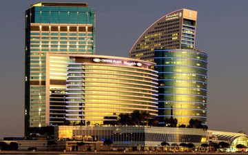 Tuyển Việt Nam đóng quân tại khách sạn 5 sao nằm ở trung tâm thành phố Dubai giàu có bậc nhất thế giới