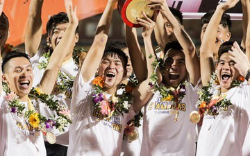 Chung kết Cúp QG 2019: Hà Nội FC- ông vua bóng đá Việt và câu chuyện dành cả thanh xuân để vô địch