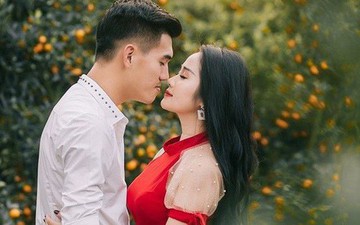 Bạn gái nóng bỏng đăng ảnh được cầu hôn khi Tiến Linh đang hội quân tuyển Việt Nam: Thì ra là đã chia tay?