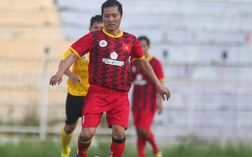 Xem Hồng Sơn, Huỳnh Đức "biểu diễn", sống lại những thời khắc đẹp cùng thế hệ vàng bóng đá Việt Nam