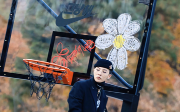 Không chỉ gây sốt với mẫu giày riêng, G-Dragon còn dành tặng món quà ý nghĩa cho fan bóng rổ Hàn Quốc