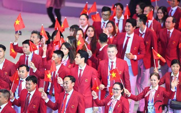 SEA Games 30 chính thức khởi tranh sau buổi lễ khai mạc hoành tráng, đoàn Việt Nam sẵn sàng mang vinh quang về cho Tổ quốc