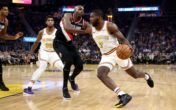 NBA 19-20: Đánh bại Portland Trail Blazers, Golden State Warriors lần đầu chiến thắng tại Chase Center