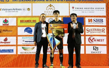 Dương Tùng Lâm: Chàng thủ môn trẻ điển trai, tài năng với ước mơ được tham dự SEA Games